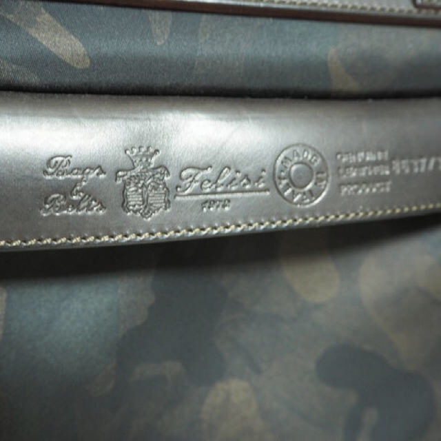 Felisi(フェリージ)のブリーフケース/8637/ビジネスバッグ/フェリージ/迷彩/カモ/保存袋/美品 メンズのバッグ(ビジネスバッグ)の商品写真