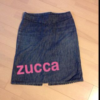 ズッカ(ZUCCa)のzucca🎀デニムスカート(ひざ丈スカート)