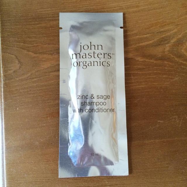 John Masters Organics(ジョンマスターオーガニック)のジョンマスター非売品トート&サンプル1個 レディースのバッグ(トートバッグ)の商品写真