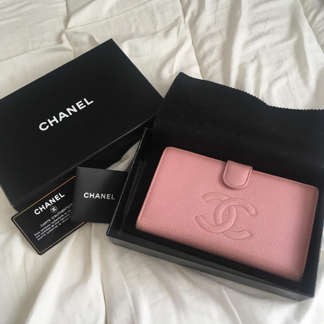 CHANELキャビアスキン♡長財布