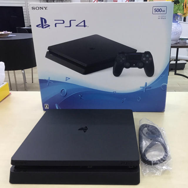 PlayStation®4 ジェット・ブラック 500GB CUH-2000A…