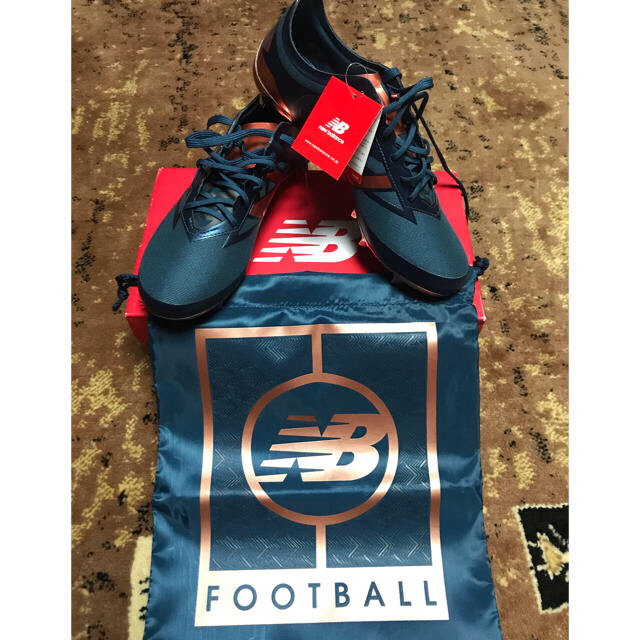 New Balance(ニューバランス)の【未使用品】FURON Limited FG MSFLFNC3  (靴袋付) スポーツ/アウトドアのサッカー/フットサル(シューズ)の商品写真