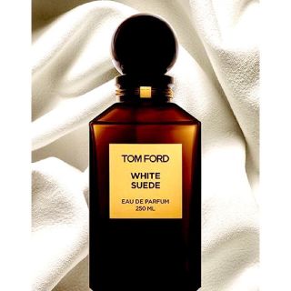 トムフォード(TOM FORD)のTom Ford White suede 香水 1.5ml(ユニセックス)