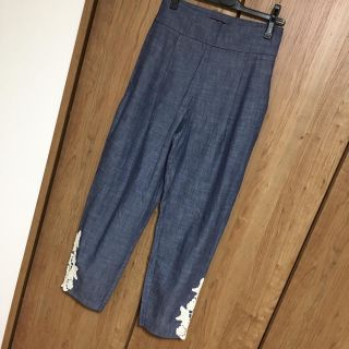 ザラ(ZARA)の新品未使用 ZARA ハイウエスト パンツ(カジュアルパンツ)