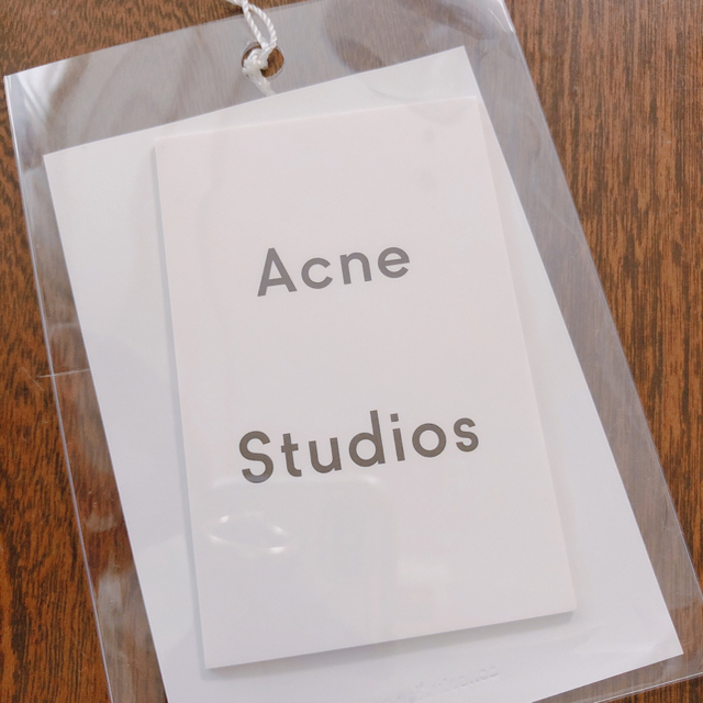 ACNE(アクネ)のAcne studios Tシャツ Sサイズ 🖤 レディースのトップス(Tシャツ(半袖/袖なし))の商品写真