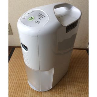 コロナ(コロナ)の【コンプレッサー式】コロナ 衣類乾燥除湿機 【CD-P6318-W】(加湿器/除湿機)