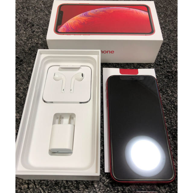 iPhone(アイフォーン)のiPhone XR 64GB レッド 新品 SIMフリー スマホ/家電/カメラのスマートフォン/携帯電話(スマートフォン本体)の商品写真