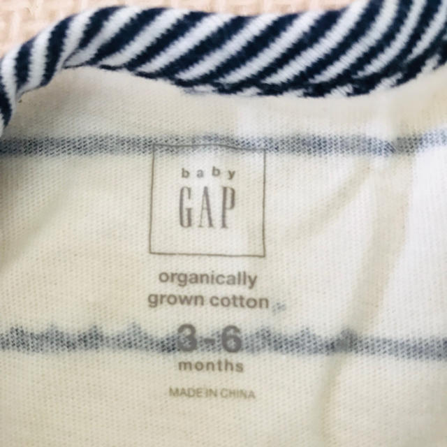 GAP(ギャップ)のGap ノースリーブロンパース 6M(60〜65cm) キッズ/ベビー/マタニティのベビー服(~85cm)(ロンパース)の商品写真