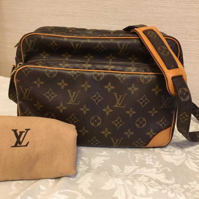 LOUIS VUITTON - ルイヴィトン ナイル モノグラム 美品 シリアル ...