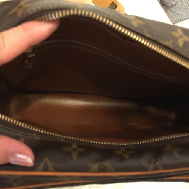 ルイヴィトン ナイル モノグラム 美品 シリアルナンバー保存袋あり