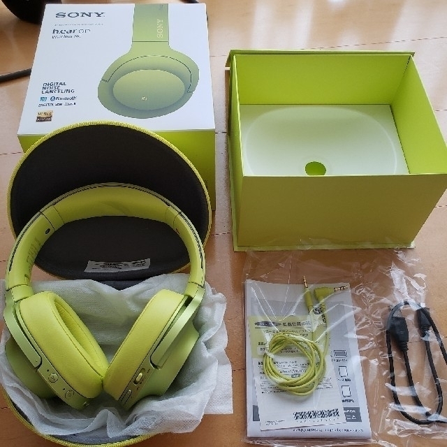 SONY(ソニー)のSONY h.ear on Wireless NC MDR-100ABN スマホ/家電/カメラのオーディオ機器(ヘッドフォン/イヤフォン)の商品写真