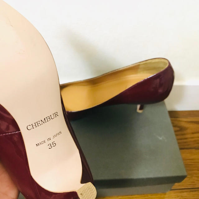 FABIO RUSCONI(ファビオルスコーニ)の新品未使用☆チェンバー CHEMBUR エナメルパンプス　35 レディースの靴/シューズ(ハイヒール/パンプス)の商品写真