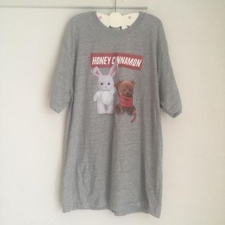 ハニーシナモン(Honey Cinnamon)のHONEY CINNAON Tシャツ(Tシャツ(半袖/袖なし))