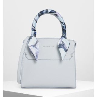 チャールズアンドキース(Charles and Keith)のスカーフラップド トップハンドルバッグ (ハンドバッグ)