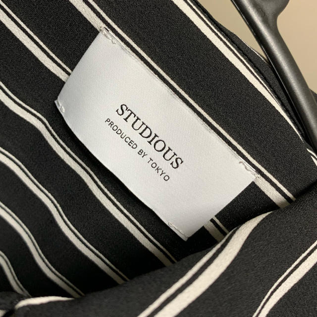 STUDIOUS(ステュディオス)のstudious ストライプシャツ メンズのトップス(Tシャツ/カットソー(半袖/袖なし))の商品写真