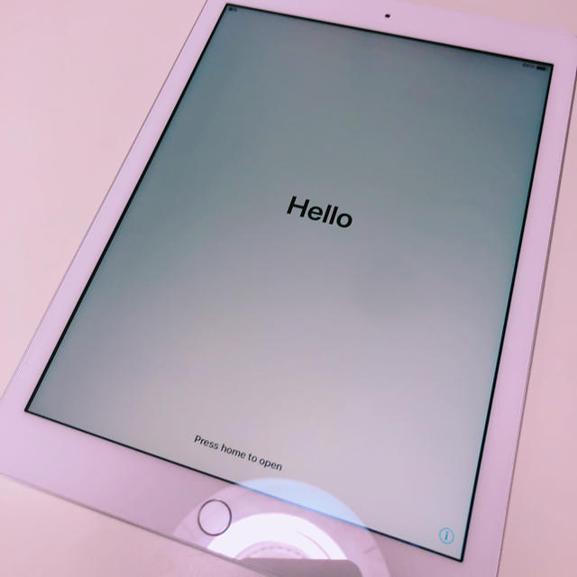 タブレットApple  iPad  第5世代9.7インチ