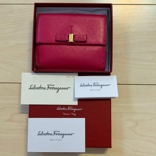 サルヴァトーレフェラガモ(Salvatore Ferragamo)のフェラガモ 二つ折り財布(財布)