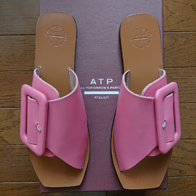 格安NEW TOMORROWLAND - ATP ROSA スムースレザーフラットサンダル 未 ...