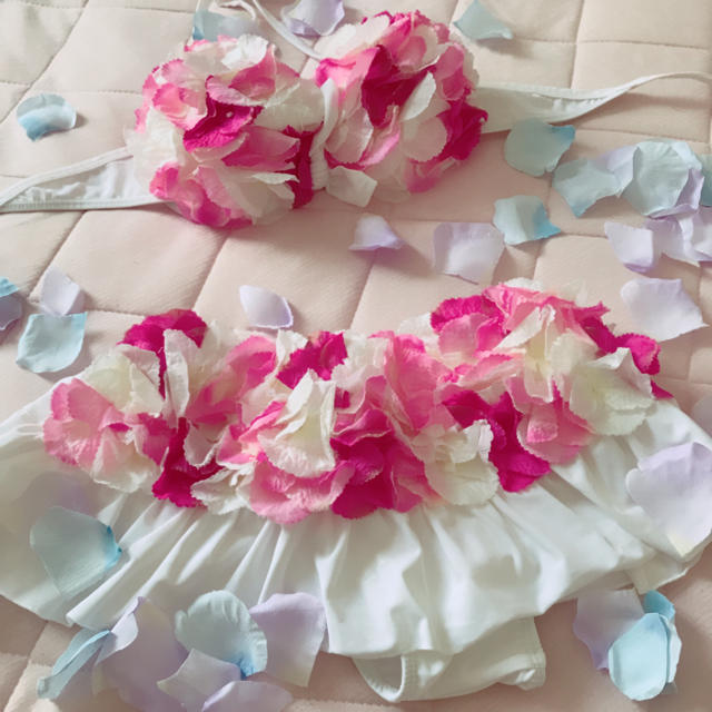 お花の水着 ❁ 正規品チュアンピサマイ ChuanPisamai - 水着