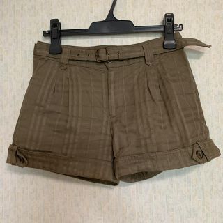 バーバリーブルーレーベル(BURBERRY BLUE LABEL)のバーバリーブルーレーベル シャドウチェック カーキ ショートパンツ 36(ショートパンツ)