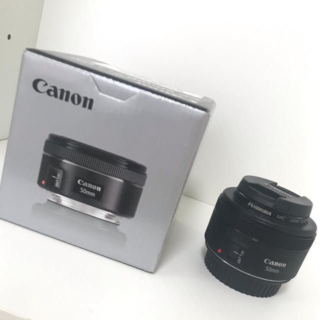 Canon 単焦点レンズ50mmのサムネイル