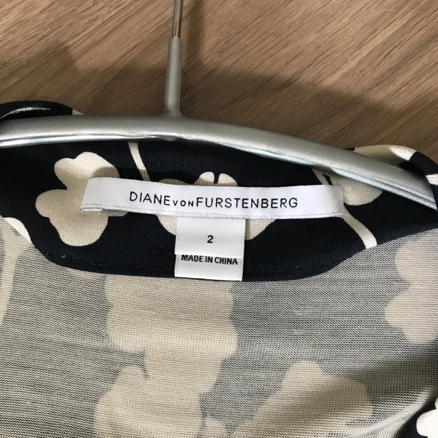 DIANE von FURSTENBERG(ダイアンフォンファステンバーグ)の美品★ダイアンフォンファステンバーグ★ラップワンピ レディースのワンピース(ひざ丈ワンピース)の商品写真