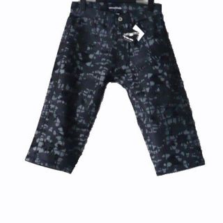半額以下★送料込★総柄ストレッチショートパンツ　 タイト細身(ショートパンツ)