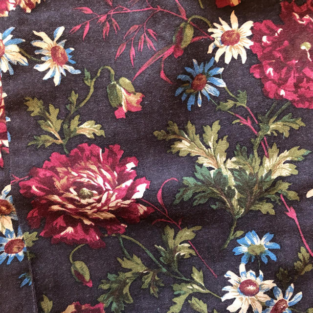 BURBERRY(バーバリー)のBurberry 花柄ウールスカート レディースのスカート(ロングスカート)の商品写真