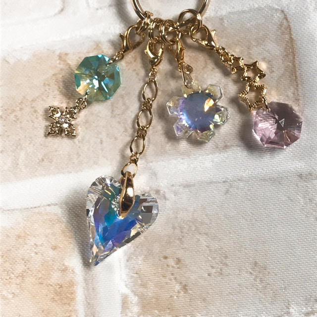 SWAROVSKI(スワロフスキー)のキラキラ♡サンキャッチャーのバックチャーム ハンドメイドのファッション小物(バッグチャーム)の商品写真