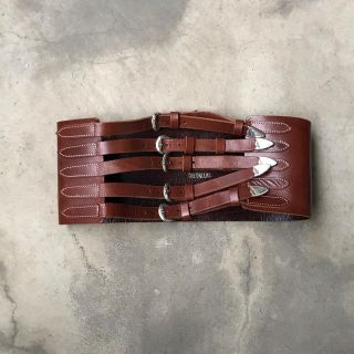 トーガ(TOGA)の the Dallas ザ ダラス 5bucklebelt 5連ベルト キドニー(ベルト)