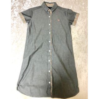 フレッドペリー(FRED PERRY)の美品☆FRED PERRY シャツワンピ リバティ柄(ひざ丈ワンピース)