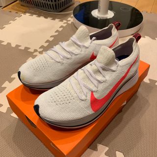 ナイキ(NIKE)の【値下げ】ナイキ ズームフライニット 26.5cm(シューズ)