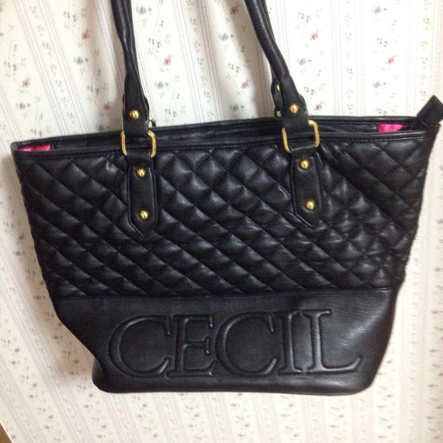 CECIL McBEE(セシルマクビー)のセシルマクビー💓 レディースのバッグ(トートバッグ)の商品写真