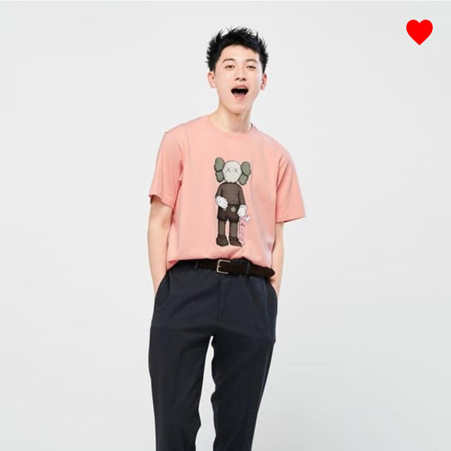 UNIQLO(ユニクロ)のkaws×UNIQLO コラボTee カウズ M ピンク メンズのトップス(Tシャツ/カットソー(半袖/袖なし))の商品写真