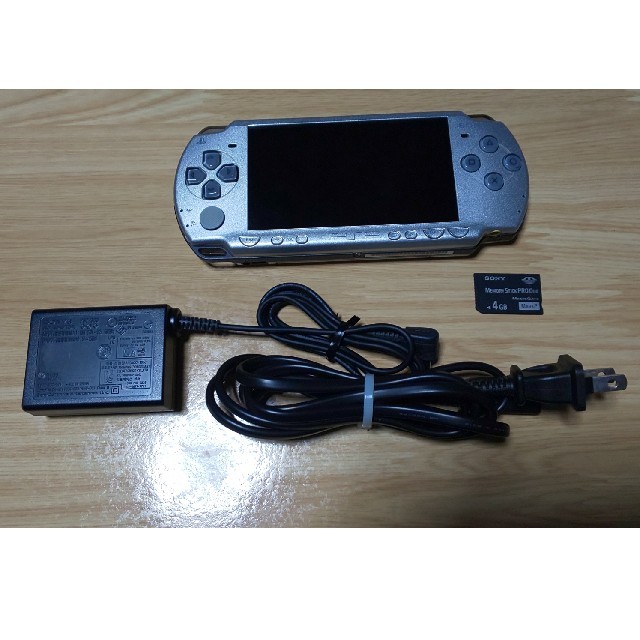 PSP-2000 FF7モデル 修理品