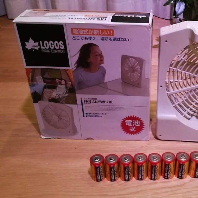 LOGOS(ロゴス)の電池付き！　どこでも扇風機　電池式　ロゴス スポーツ/アウトドアのアウトドア(その他)の商品写真