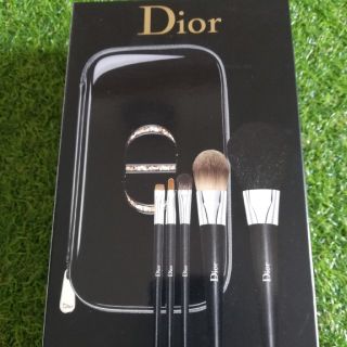 ディオール(Dior)のディオール　ブラシセット★ポーチ付き★(その他)