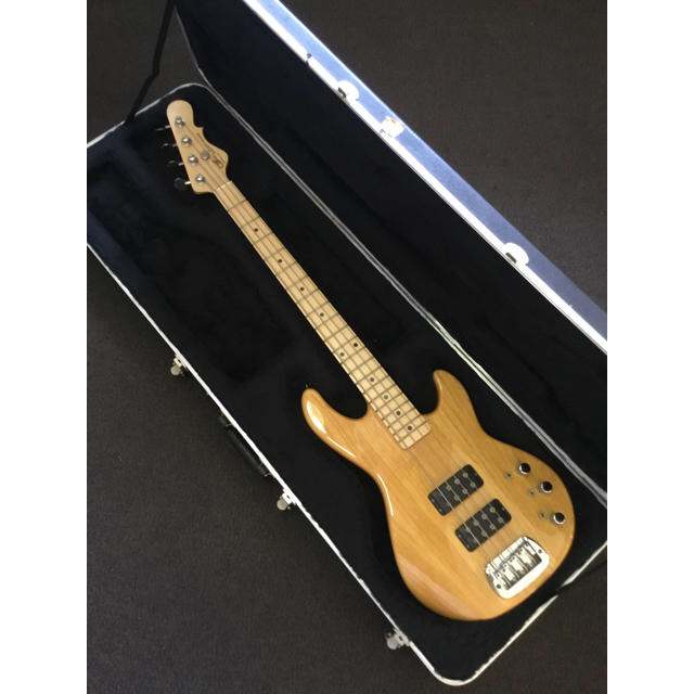 G&L tribute L2000