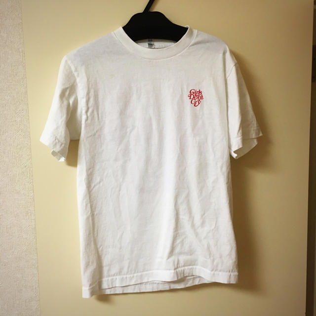 Girls Don't Cry Tシャツ メンズのトップス(Tシャツ/カットソー(半袖/袖なし))の商品写真