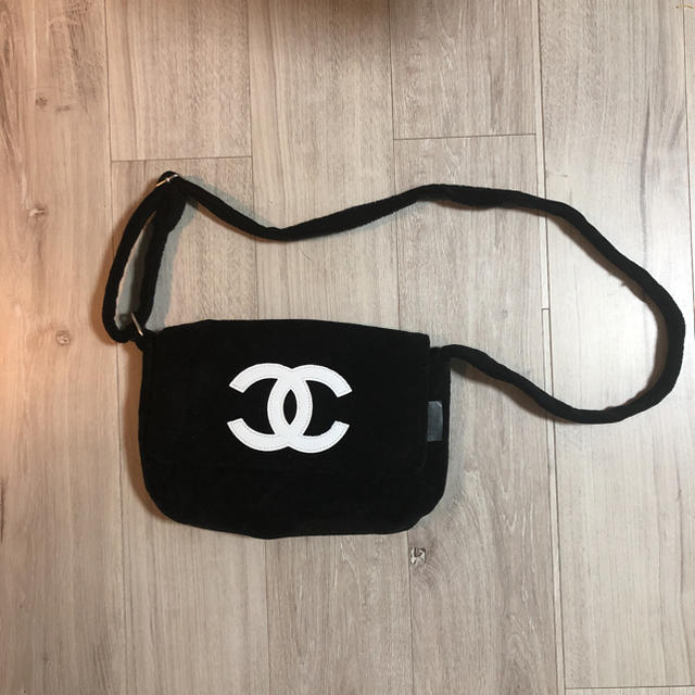 CHANEL シャネル ノベルティーショルダーバック