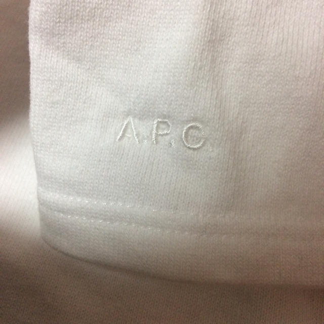 A.P.C(アーペーセー)のA.P.C.の無地カットソー 白 Tシャツ レディースのトップス(Tシャツ(半袖/袖なし))の商品写真