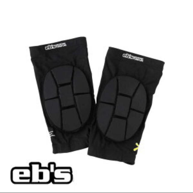 BURTON(バートン)のエビス eb's 膝パット ニーパット スポーツ/アウトドアのスノーボード(ウエア/装備)の商品写真