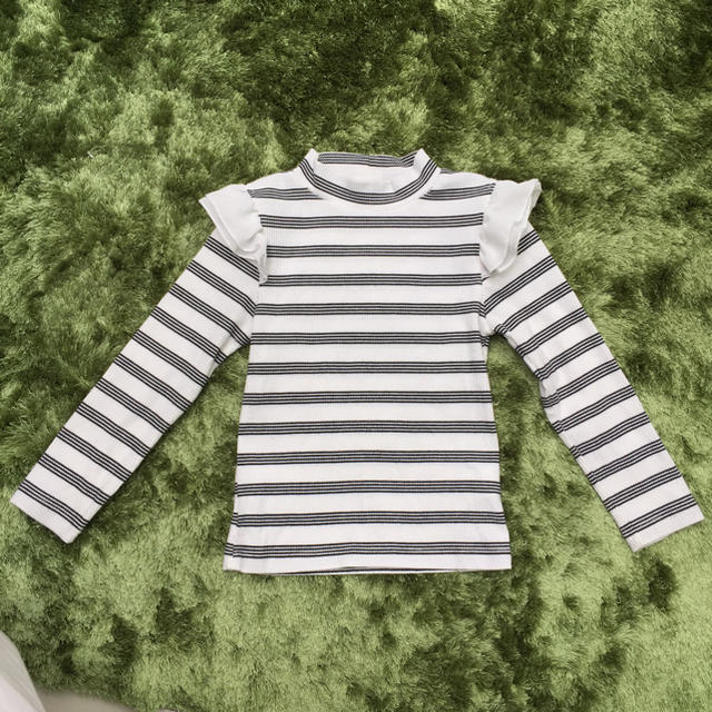 長袖 キッズ/ベビー/マタニティのキッズ服女の子用(90cm~)(Tシャツ/カットソー)の商品写真