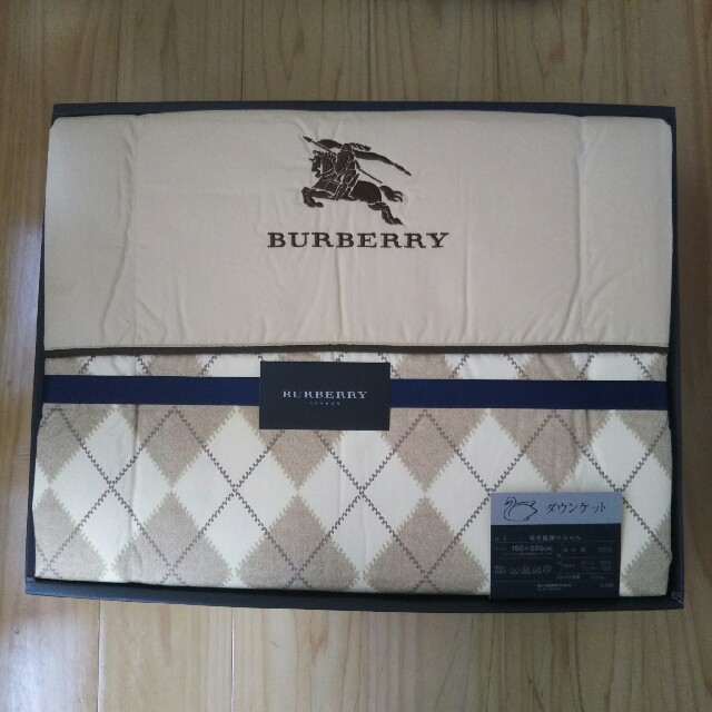 BURBERRY - 新品未使用バ－バリ－ダウン肌掛け布団シングルの通販 by こぶた2507's shop｜バーバリーならラクマ