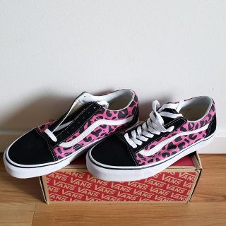 ヴァンズ(VANS)のVANS old skool ピンク ヒョウ柄 (スニーカー)