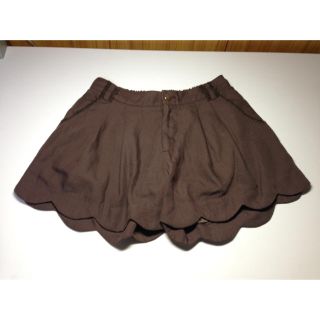 アクシーズファム(axes femme)のaxes femme スカラップパンツ(ショートパンツ)