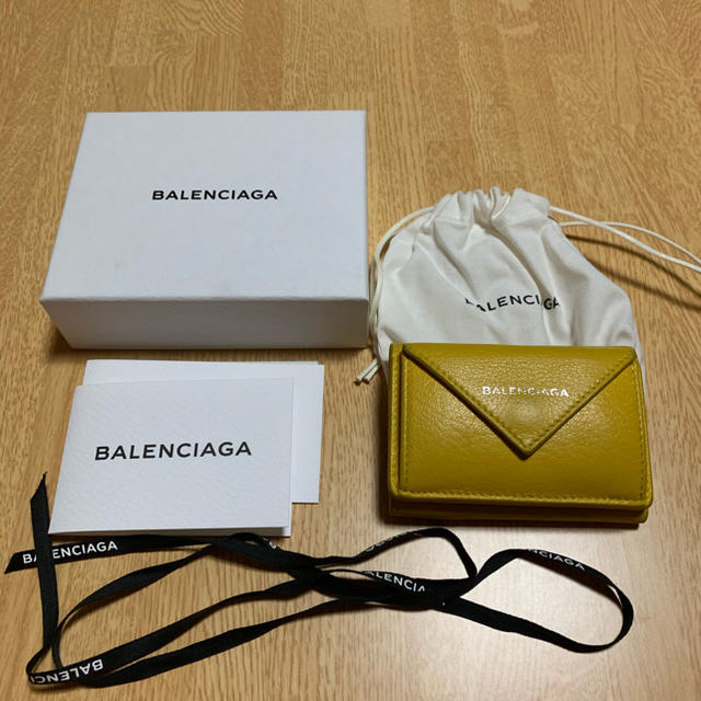 BALENCIAGA ペーパーウォレット