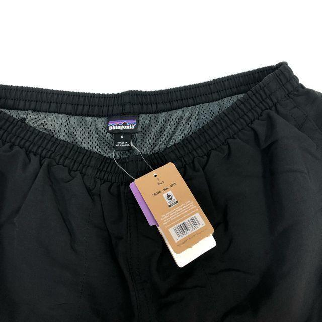 patagonia(パタゴニア)のパタゴニア　バギーズ 　ロング　７インチ　Sサイズ　Black メンズのパンツ(ショートパンツ)の商品写真