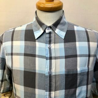 ゲス(GUESS)のGUESS.  半袖 シャツ   Size M(シャツ)