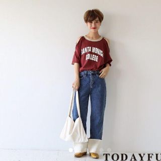 トゥデイフル(TODAYFUL)のオープンショルダーtee(Tシャツ(半袖/袖なし))